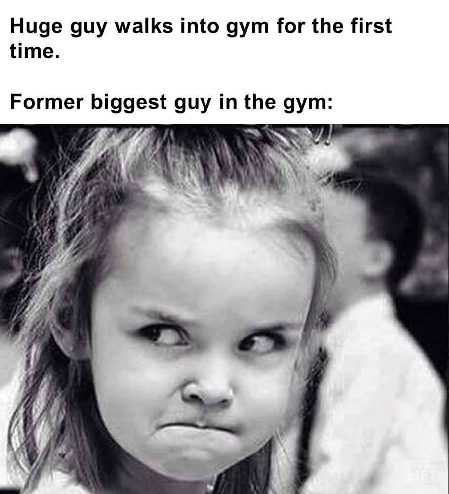 346   Huge Guy Walks Into Gym For The First Time. Former Biggest Guy In The Gym