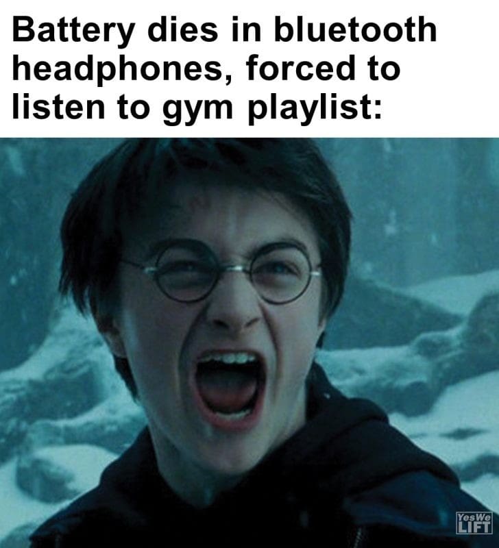 359 - Battery Dies In Bluetooth Headphones, Forced To Listen To Gym Playlist