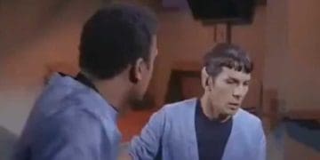 When You See High School Kids Recording Tiktok Videos At The Gym