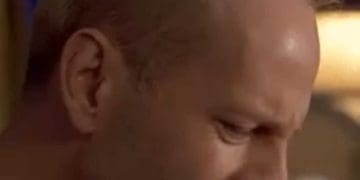 The Face You Make When Someone Interrupts Your Set