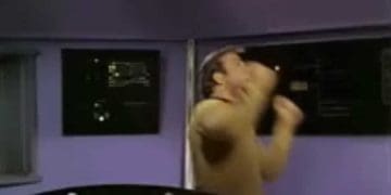 Watching Someone Warming Up With Your Max