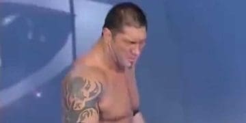 When There's No One In The Gym Strong Enough To Spot You