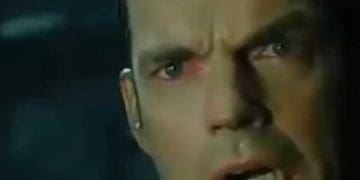 When You Almost Died On Your Last Set And Your Partner Starts Adding More Weight