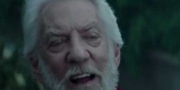 When The Gym Employee Says You're Deadlifting Grunts Are Disturbing Others