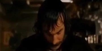 Me Fully Determined To Bench Two Plates My Shoulders